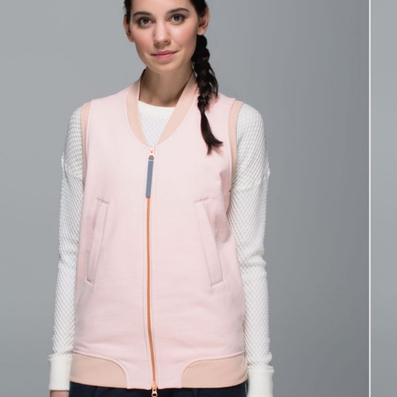 Lululemon Departure Vest in Parfait Pink / Naked / Naked - Picture 1 of 8